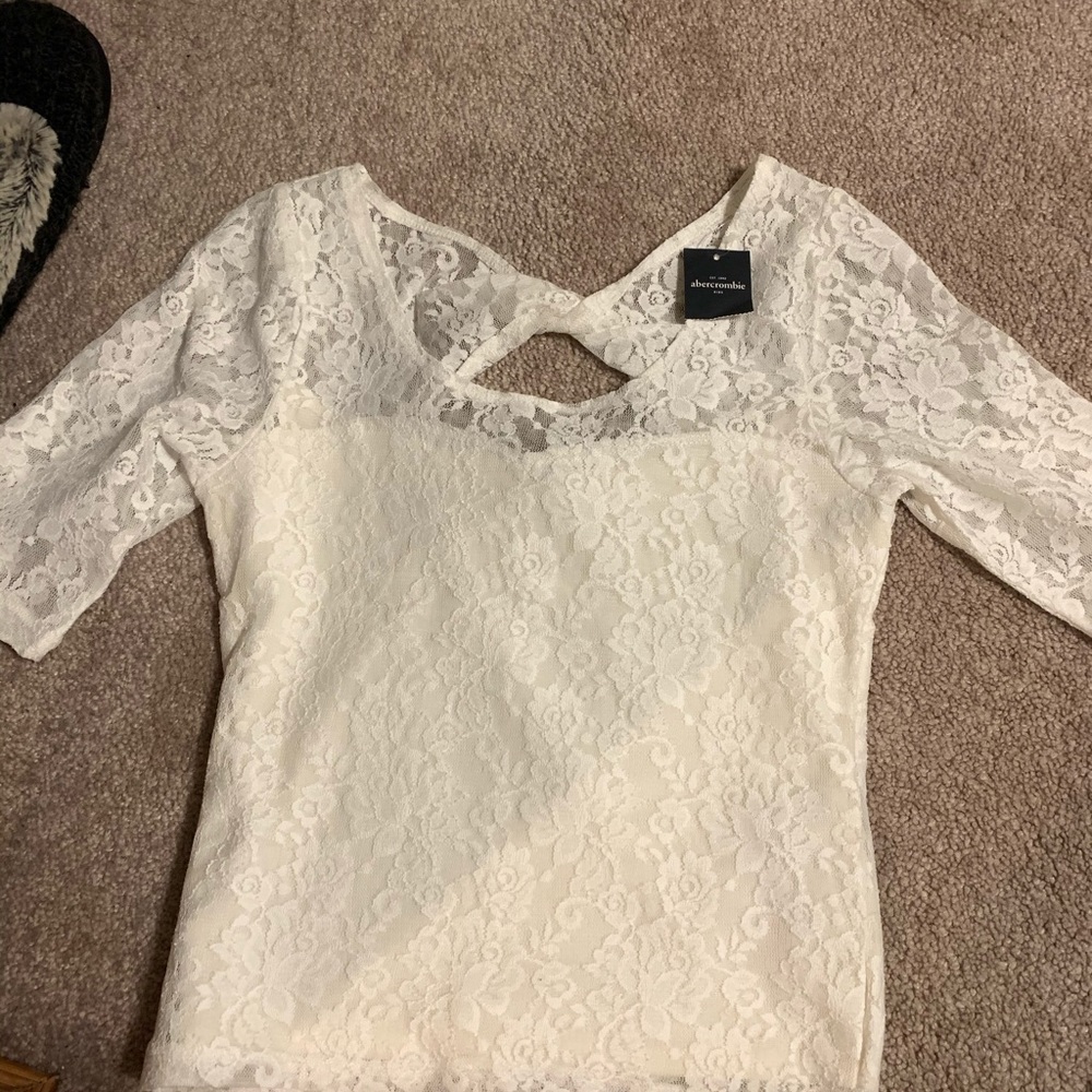 NEW ABERCROMBIE KIDS WHITE CROP SHIRT